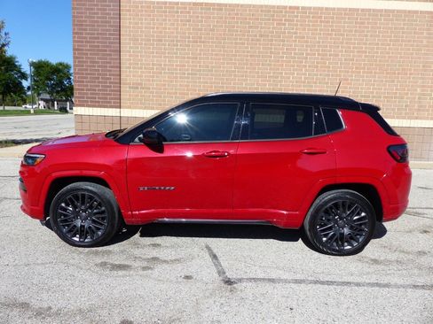 Used 2023 Jeep Compass High Altitude AWD/4WD image 4