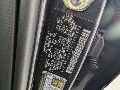 New 2026 Kia Sorento S w/ S Panoramic Sunroof Package FWD image 31