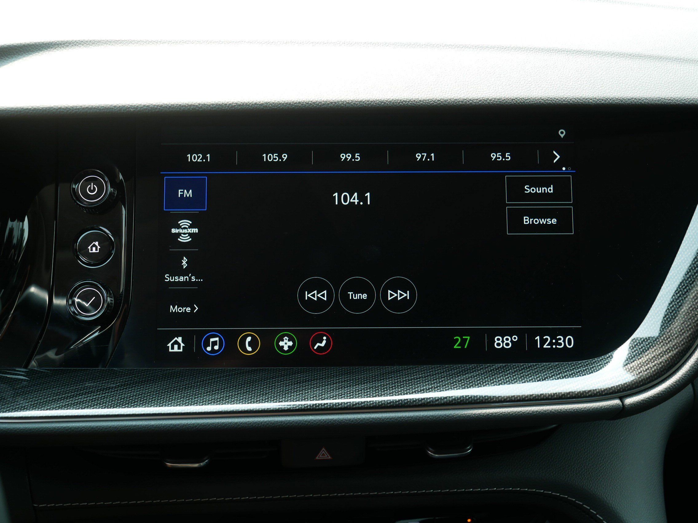 Used 2023 Buick Envision Preferred AWD/4WD image 22