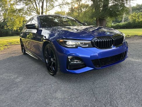 Used 2022 BMW 330i xDrive Sedan w/ M Sport Package AWD/4WD image 2