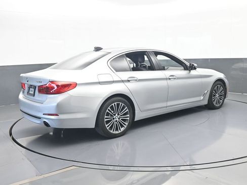 Used 2020 BMW 530i w/ Convenience Package image 6