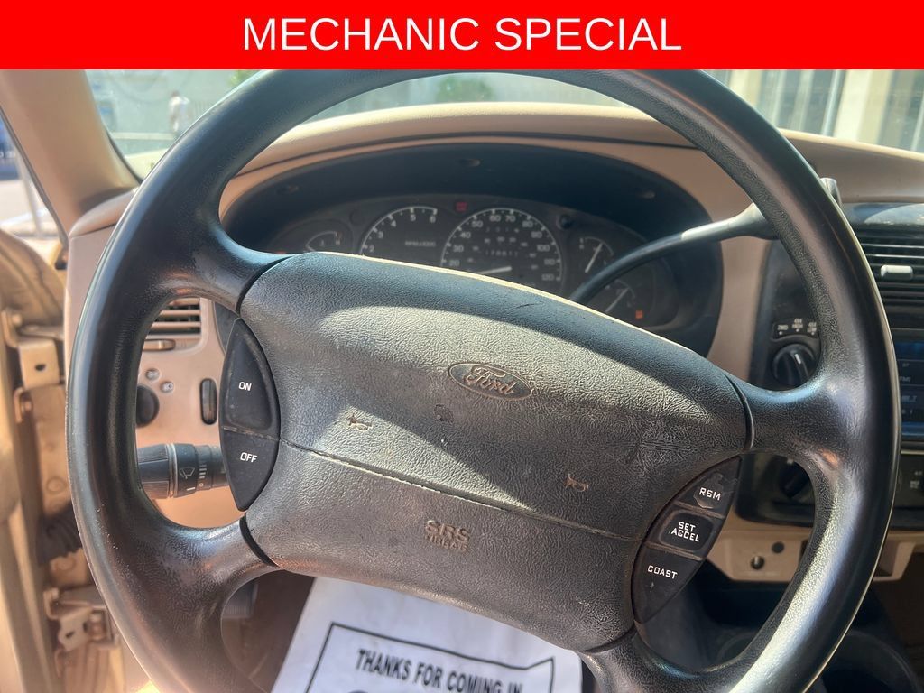 Used 2000 Ford Ranger XL AWD/4WD image 13