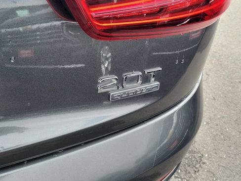 Used 2018 Audi Q3 2.0T Premium Plus w/ Premium Plus Package AWD/4WD image 20