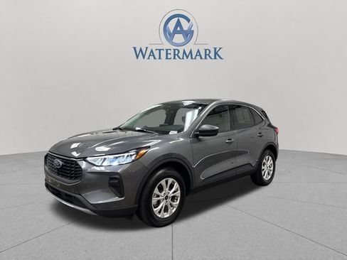 Used 2023 Ford Escape Active AWD/4WD image 1