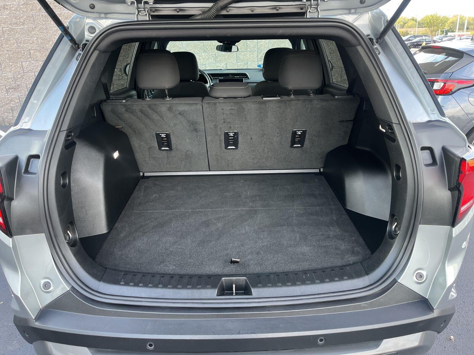 Used 2025 GMC Terrain Elevation AWD/4WD image 19