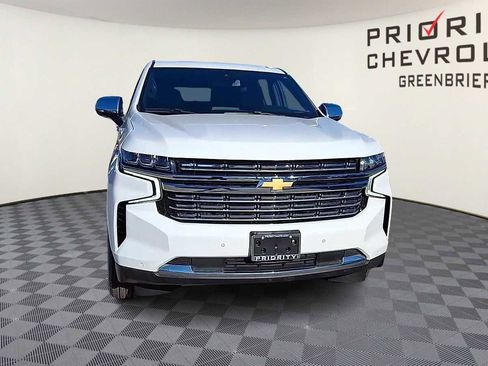 Certified 2023 Chevrolet Suburban Premier image 3