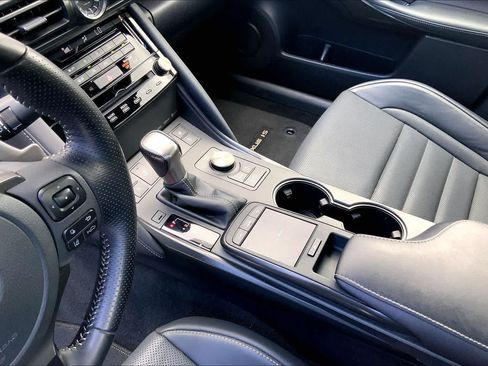 Used 2023 Lexus IS 500 RWD image 16