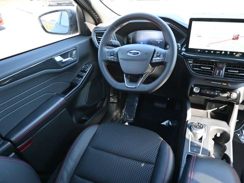 New 2026 Ford Escape ST-Line w/ Tech Pack #1 image 28
