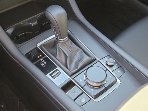 New 2026 MAZDA MAZDA3 2.5 S Preferred image 15