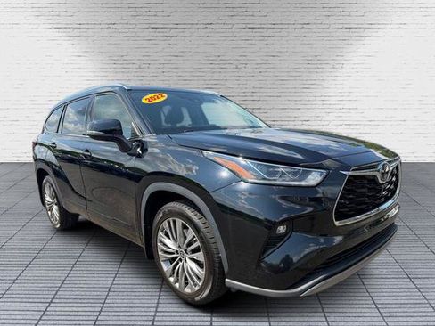 Used 2022 Toyota Highlander Platinum AWD/4WD image 8