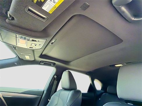 Used 2022 Lexus RX 350 F Sport image 26