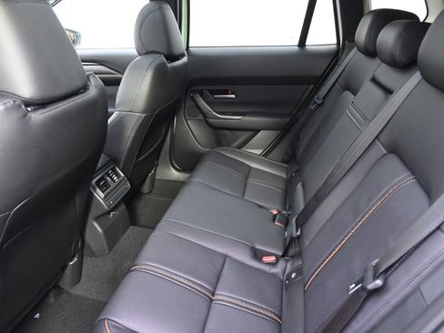 Used 2025 MAZDA CX-50 AWD 2.5 Turbo w/ Premium Pkg image 21