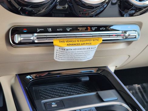 New 2026 Mercedes-Benz GLA 250 4MATIC image 18