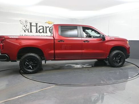 Used 2024 Chevrolet Silverado 1500 LT Trail Boss w/ Convenience Package II AWD/4WD image 35