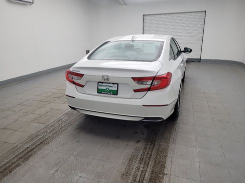 Used 2018 Honda Accord EX image 7