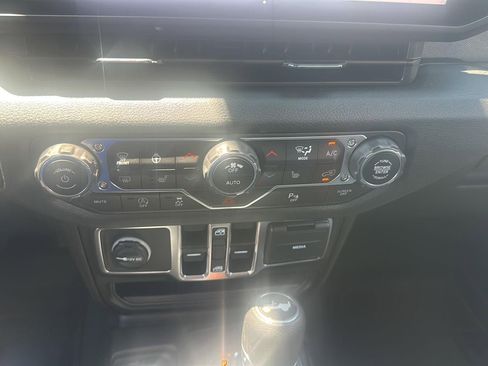 New 2025 Jeep Wrangler Unlimited Sport image 15