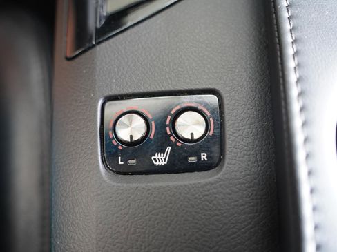 Used 2014 Toyota Avalon XLE Premium FWD image 22