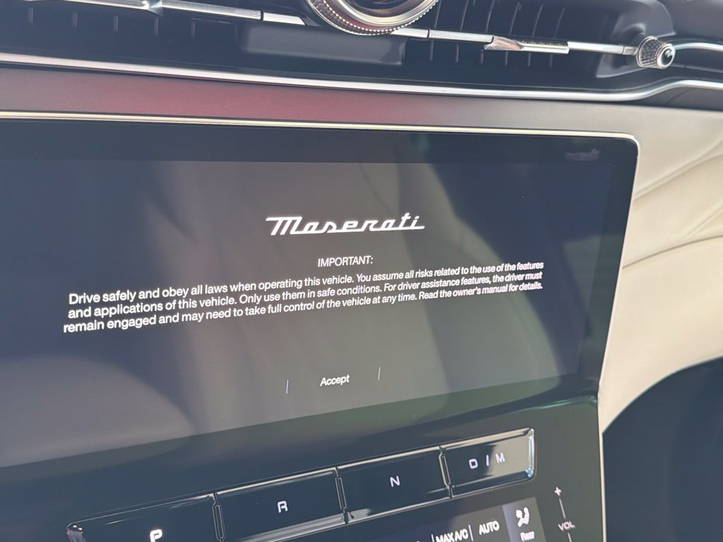 Used 2026 Maserati Grecale Modena AWD/4WD image 7