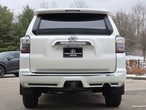 Used 2018 Toyota 4Runner Limited image 24