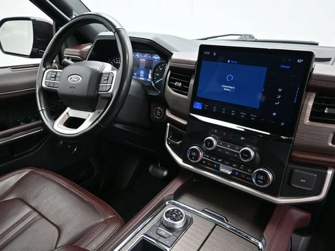 Certified 2024 Ford Expedition Max Limited RWD image 18