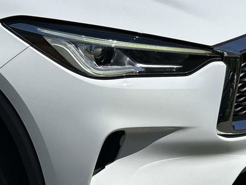 Used 2021 INFINITI QX50 Pure image 10