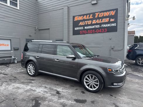 Used 2016 Ford Flex Limited image 1