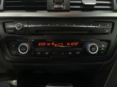 Used 2014 BMW 428i Convertible image 22