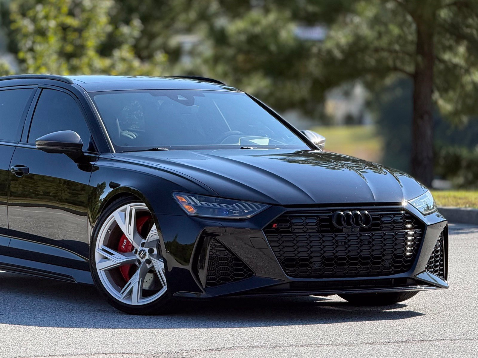 Used 2021 Audi RS 6 w/ Executive Package AWD/4WD image 48