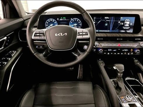 Used 2025 Kia Telluride SX Prestige AWD/4WD image 6