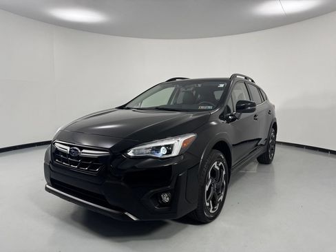 Used 2021 Subaru Crosstrek 2.5i Limited w/ Moonroof Package 2 AWD/4WD image 3
