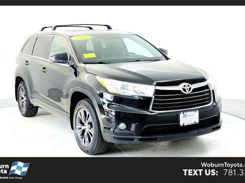 Used 2016 Toyota Highlander XLE image 1
