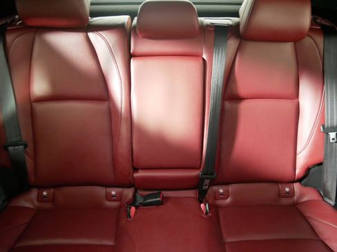 Used 2021 MAZDA MAZDA3 s image 13