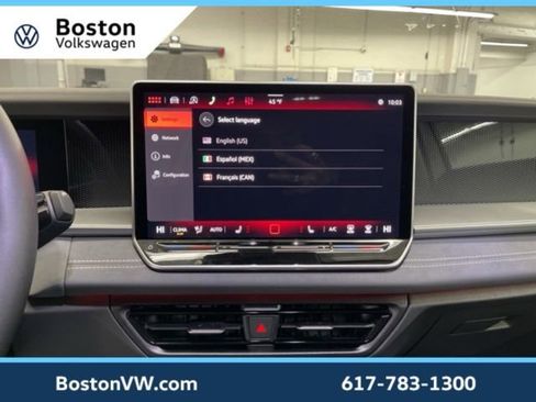 New 2026 Volkswagen Tiguan SE image 21