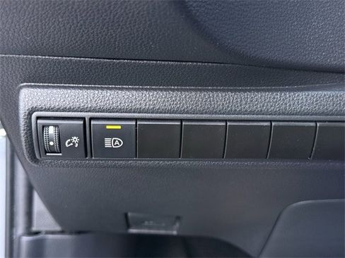 Used 2024 Toyota Corolla LE image 23