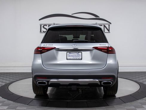 Certified 2025 Mercedes-Benz GLE 350 4MATIC image 6