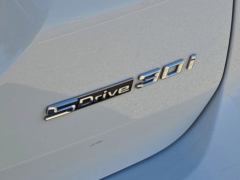 Used 2023 BMW X3 sDrive30i w/ M Sport Package image 12