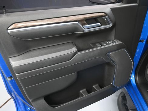 Certified 2023 Chevrolet Silverado 1500 RST w/ Z71 Off-Road Package image 13