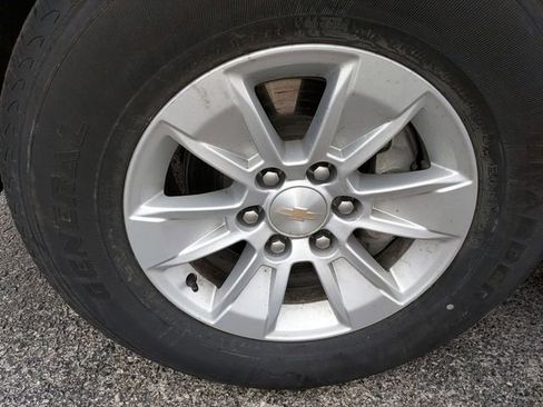 Certified 2024 Chevrolet Silverado 1500 W/T w/ WT Fleet Convenience Package image 20