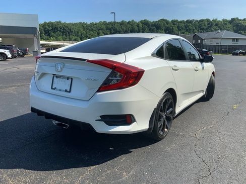 Used 2019 Honda Civic Sport image 12