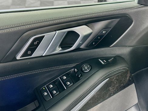 Used 2024 BMW X5 sDrive40i image 15