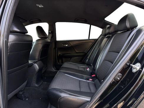Used 2016 Honda Accord Sport image 15