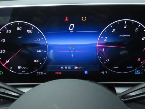 Certified 2026 Mercedes-Benz GLC 300 image 34