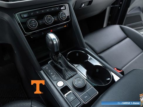 Used 2023 Volkswagen Atlas Cross Sport SE w/ Panoramic Sunroof Package AWD/4WD image 24