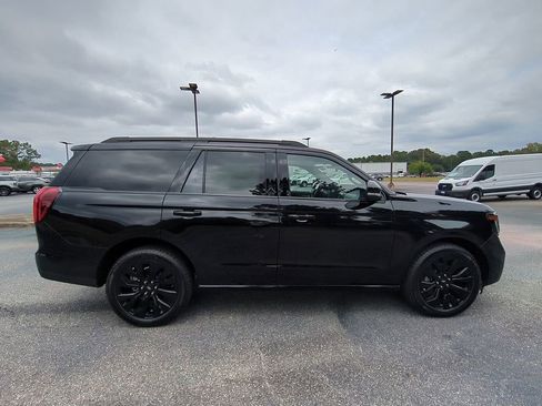 New 2025 Ford Expedition Platinum w/ Stealth Appearance Package image 2