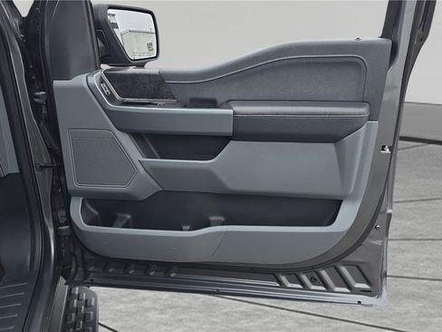 Used 2023 Ford F150 Lightning XLT AWD/4WD image 25