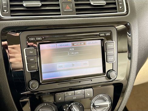 Used 2015 Volkswagen Jetta TDI SE image 20