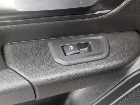 Used 2025 RAM 1500 Warlock AWD/4WD image 27