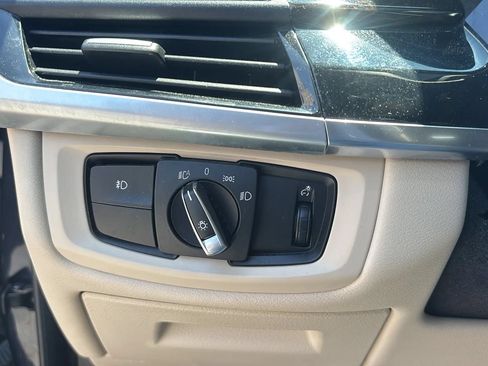 Used 2018 BMW X5 sDrive35i w/ M Sport Package RWD image 13
