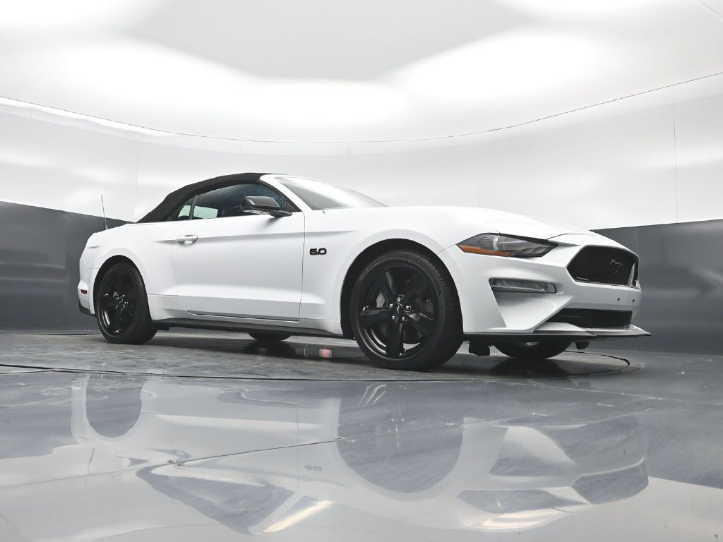 Certified 2021 Ford Mustang GT Premium w/ Equipment Group 401A RWD image 4