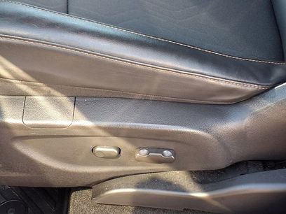 Used 2022 Chevrolet Trax LT w/ LT Convenience Package